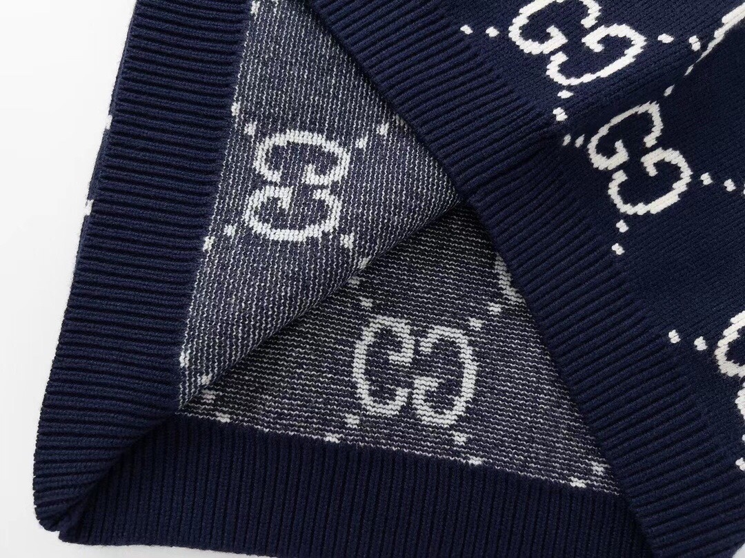 Suéter Gucci GG Monogram Jacquard – Navy/White detalhe 6