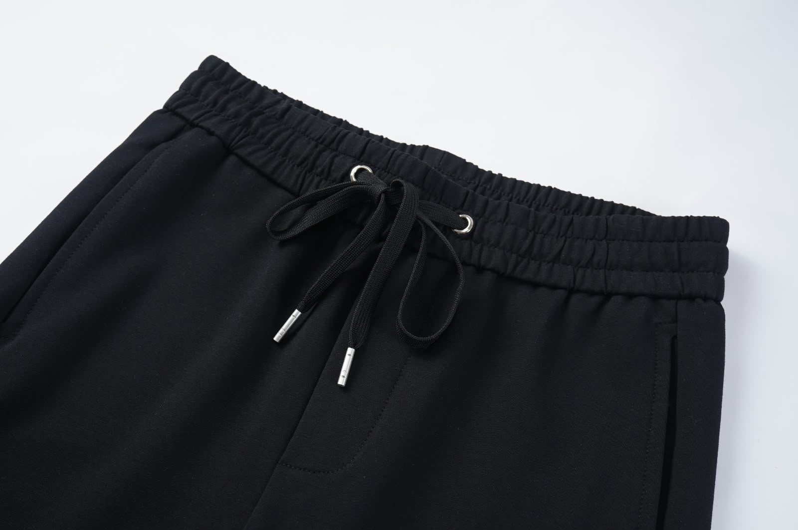 Calça Jogger Gucci Paris 1921 Interlocking G – Preto detalhe 3