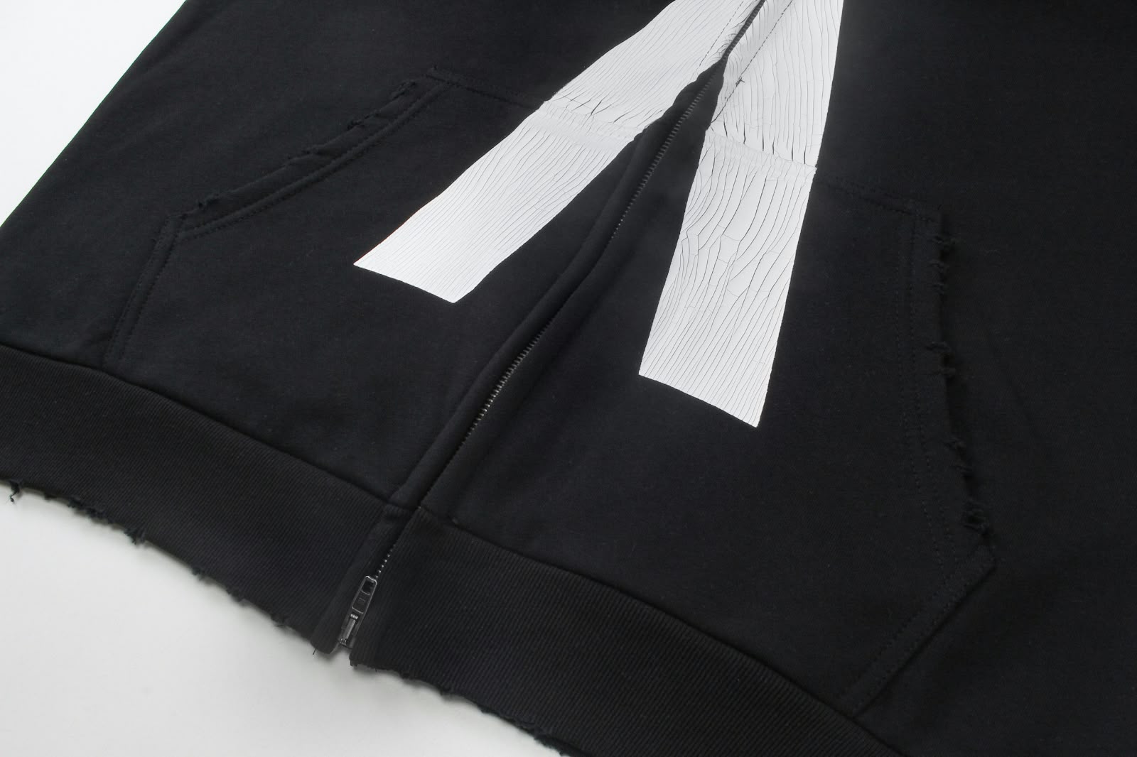 Moletom Balenciaga x Archive Tour Preto detalhe 6