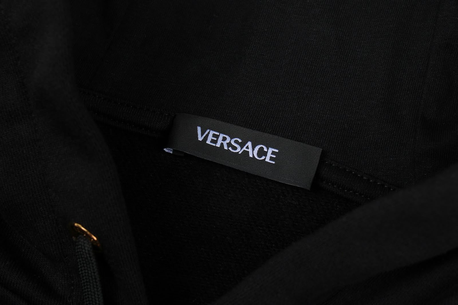 Moletom Versace Preto com Capuz detalhe 6